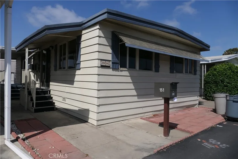 15621 Beach 151, Westminster
