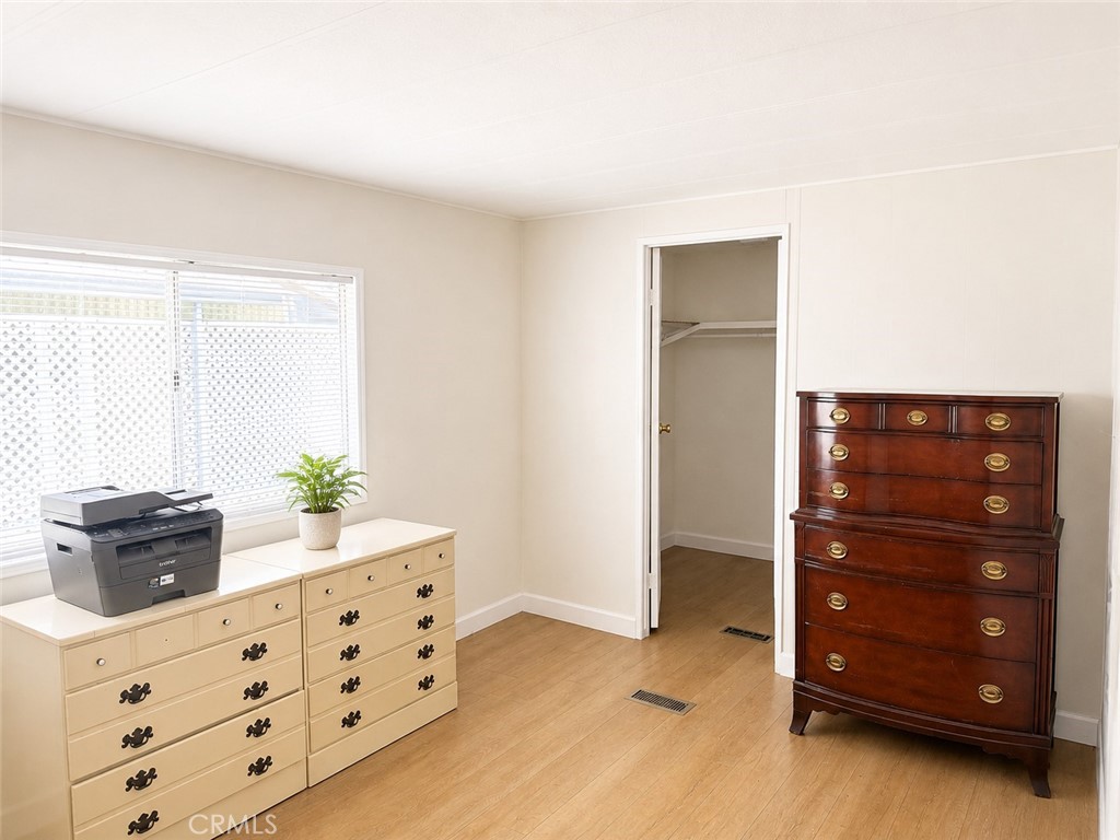 15621 Beach 84, Westminster CA 92683 - photo 9