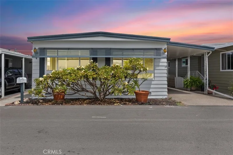 15621 Beach Blvd 103, Westminster