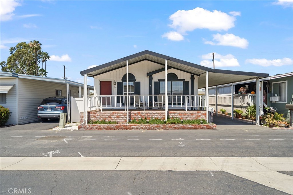15621 Beach Blvd #30 30, Westminster CA 92683 - photo 1
