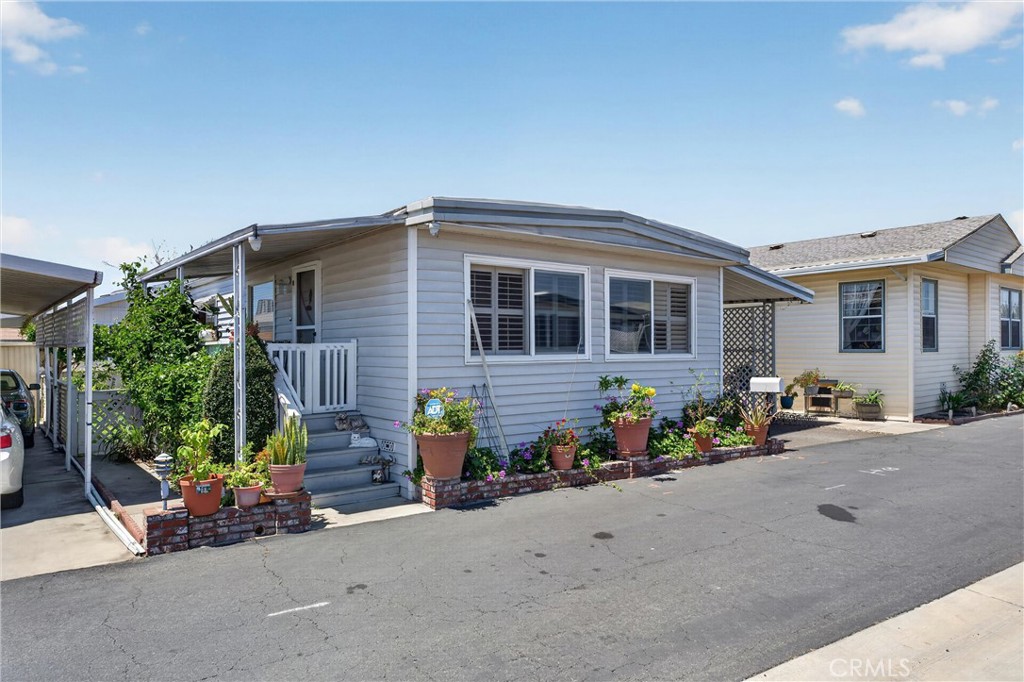 15621 Beach Blvd Spc 127, Westminster CA 92683 - photo 9