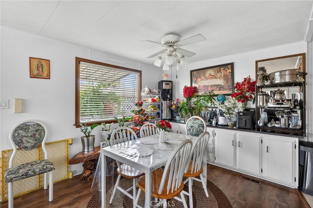 15621 Beach Blvd Spc 127, Westminster CA 92683 - photo 18