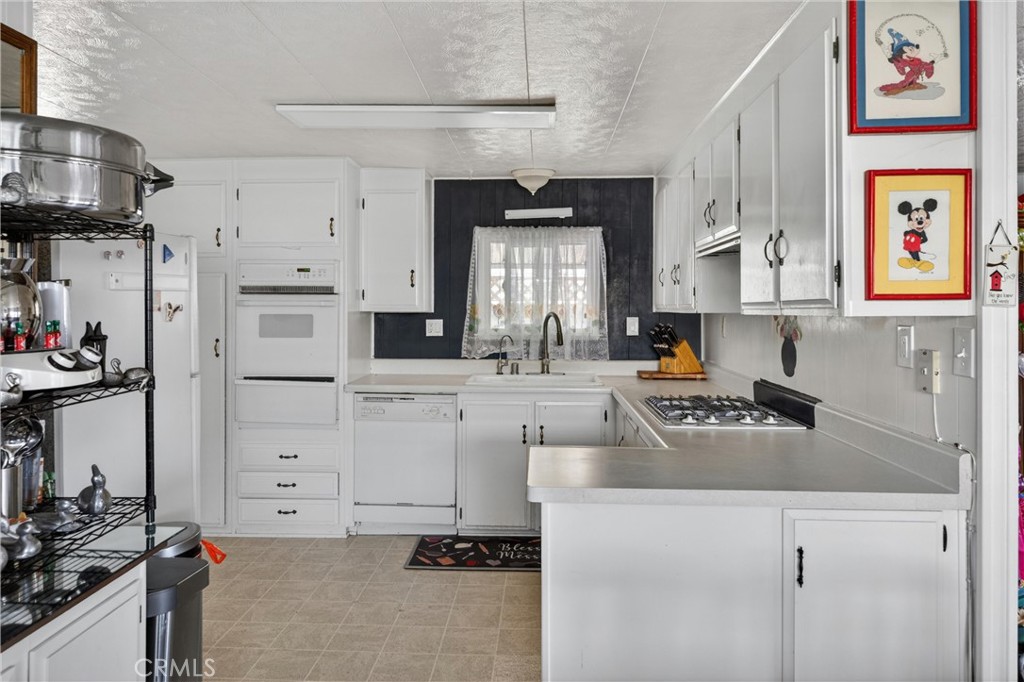 15621 Beach Blvd Spc 127, Westminster CA 92683 - photo 22