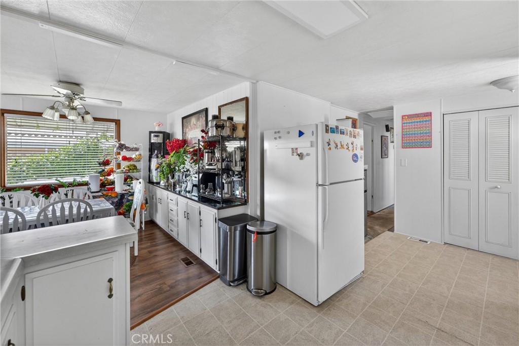 15621 Beach Blvd Spc 127, Westminster CA 92683 - photo 25