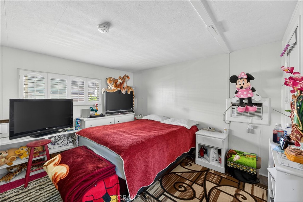 15621 Beach Blvd Spc 127, Westminster CA 92683 - photo 29
