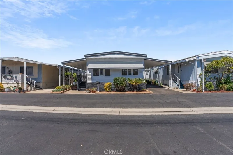 15621 Beach Boulevard 115, Westminster, CA 92683