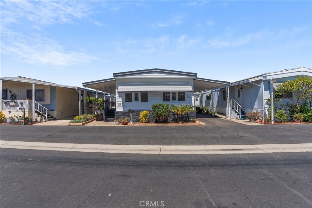 15621 Beach Boulevard 115, Westminster CA 92683 - photo 1