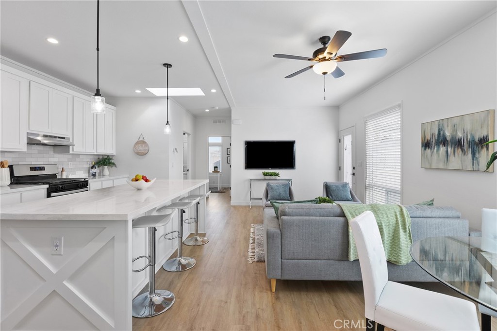 15621 Beach Boulevard 19, Westminster CA 92683 - photo 8
