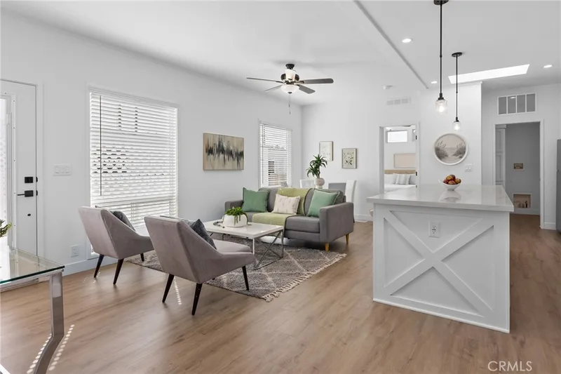 15621 Beach Boulevard 19, Westminster