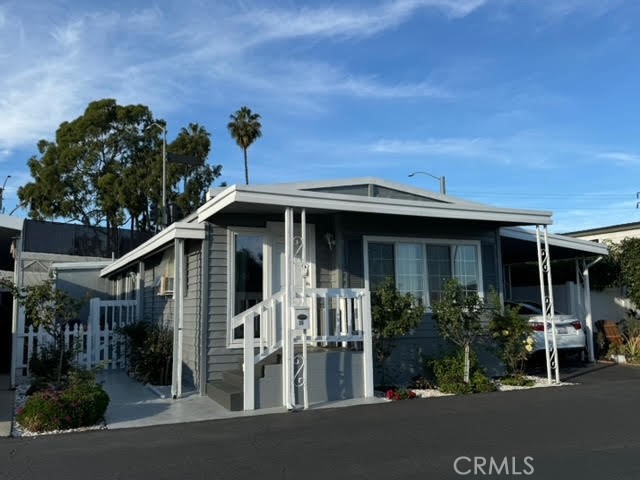 15621 Beach Boulevard 35, Westminster CA 92683 - photo 1
