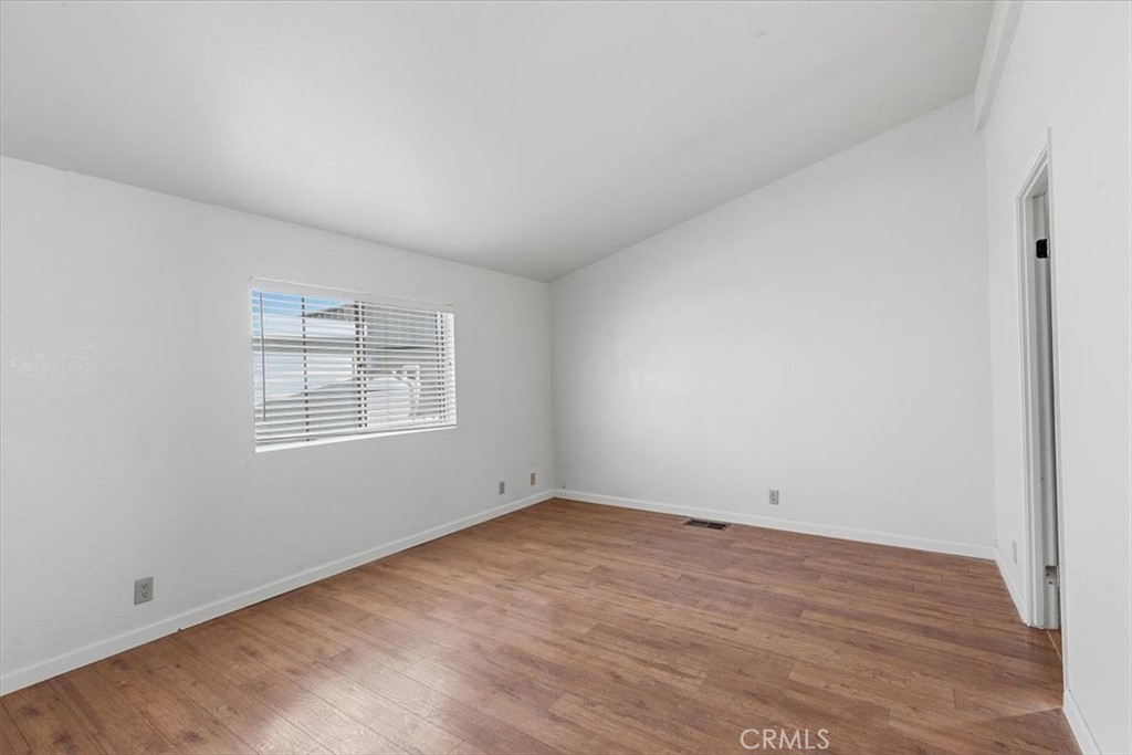 15621 Beach Boulevard 53, Westminster CA 92683 - photo 7