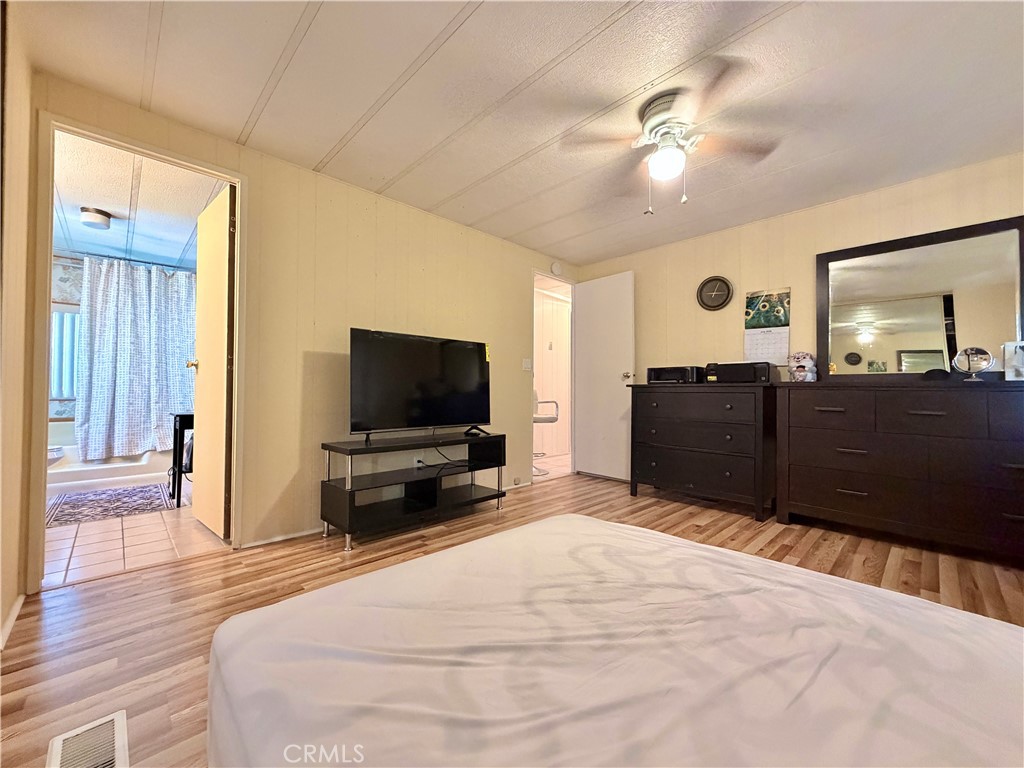 15621 Beach Boulevard 87A, Westminster CA 92683 - photo 10