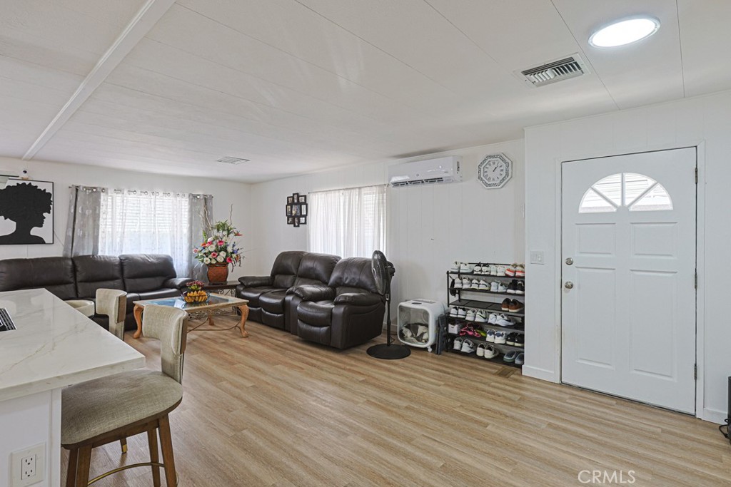 15621 Beach 24, Westminster CA 92683 - photo 14