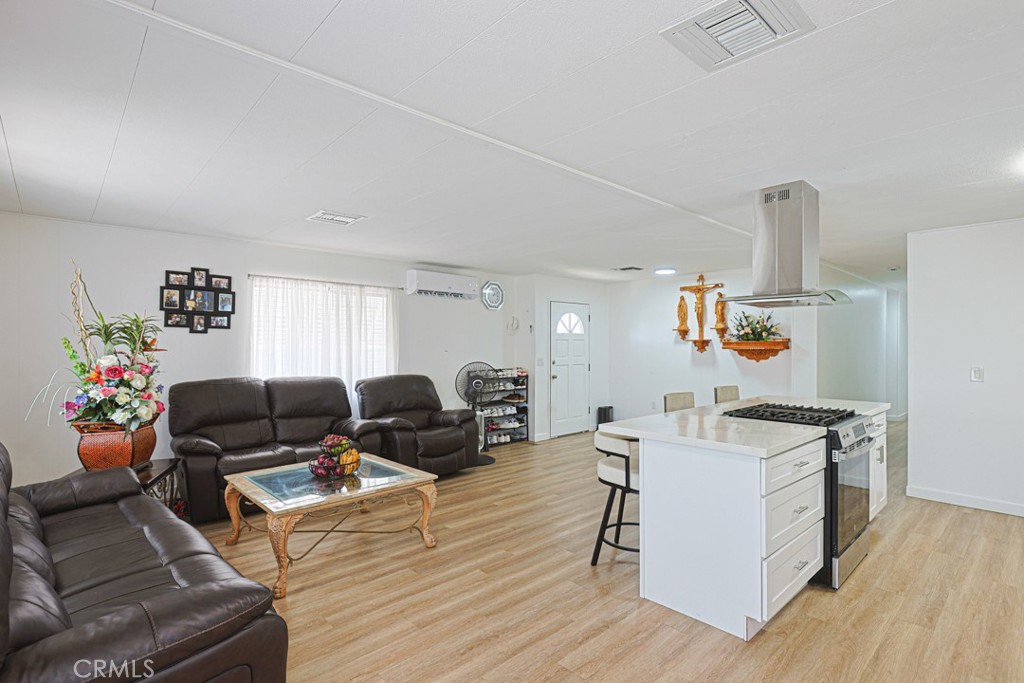 15621 Beach 24, Westminster CA 92683 - photo 20