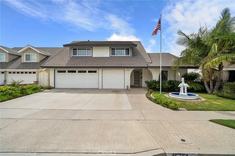 15751 Cromwell Circle, Westminster