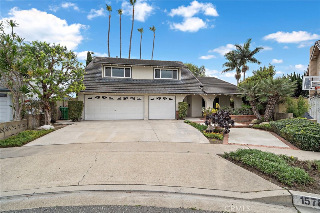 Absolutely stunning and beautifully upgraded with modern luxury finishes, this Westhaven home is located on an exception - 15782 Condon Circle, Westminster CA 92683 - photo 1