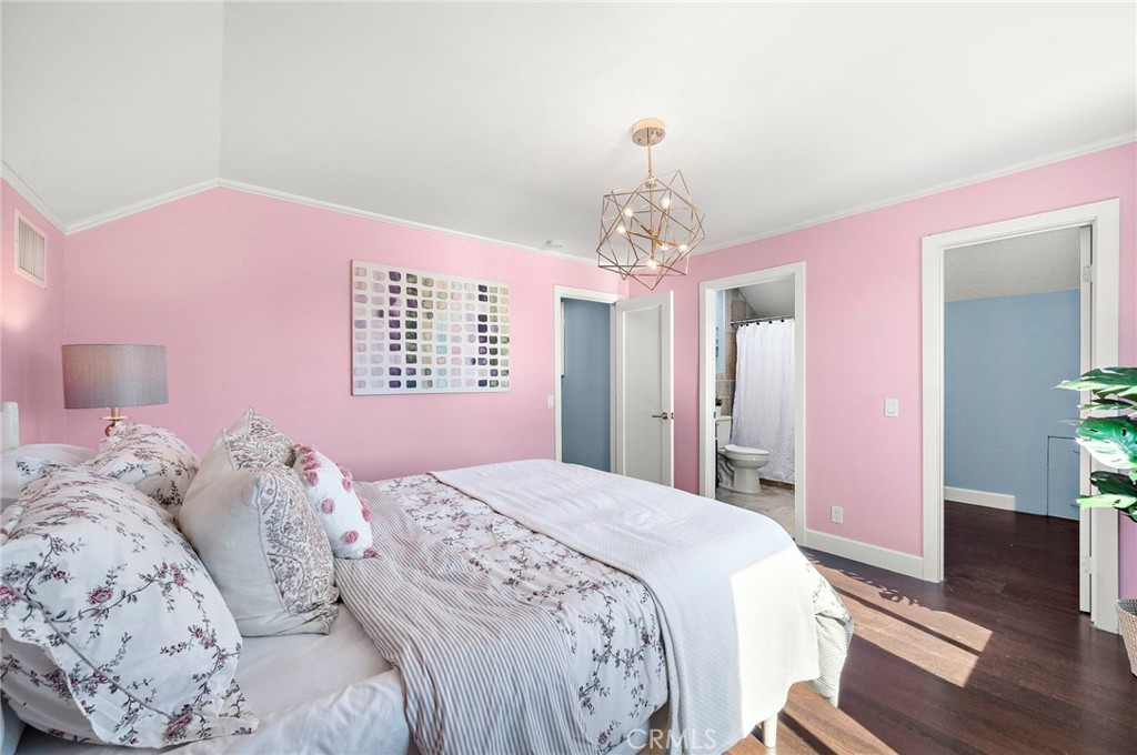updated light fixtures - 16102 Nelson Street, Westminster CA 92683 - photo 26