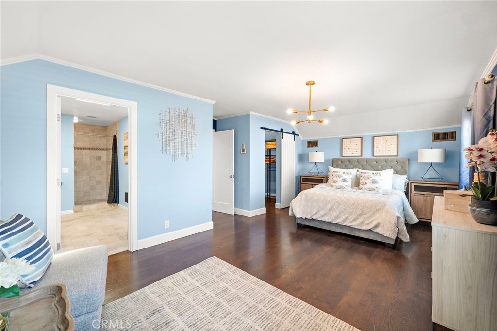 new panel doors and light fixtures - 16102 Nelson Street, Westminster CA 92683 - photo 32