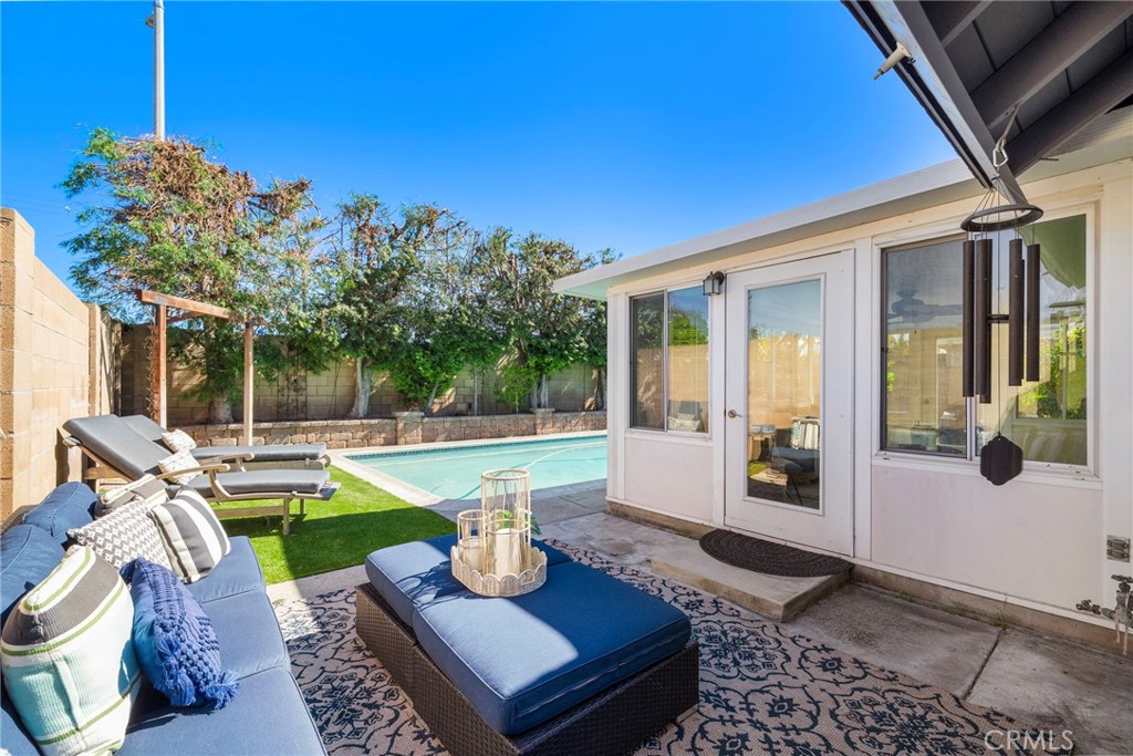 cement patio - 16102 Nelson Street, Westminster CA 92683 - photo 39