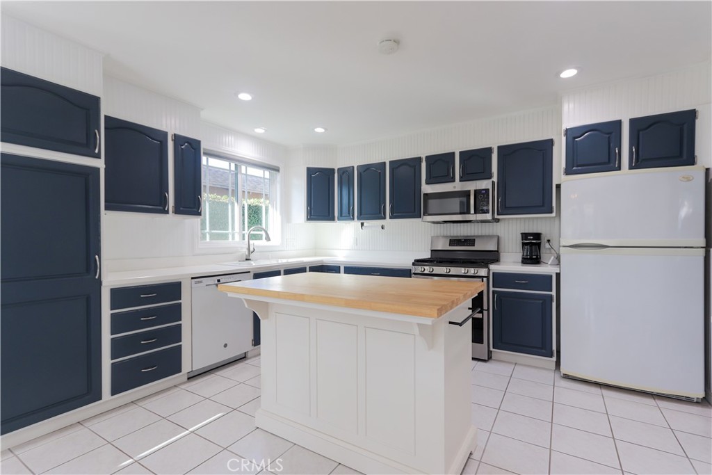 16430 Woodruff St, Westminster CA 92683 - photo 9