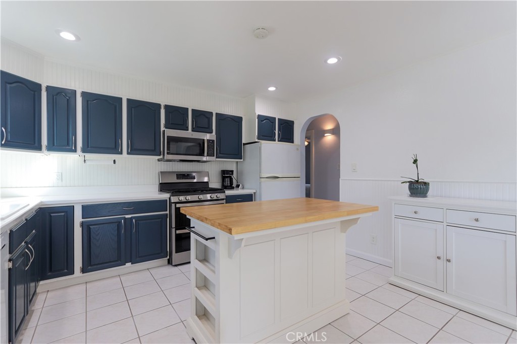 16430 Woodruff St, Westminster CA 92683 - photo 10