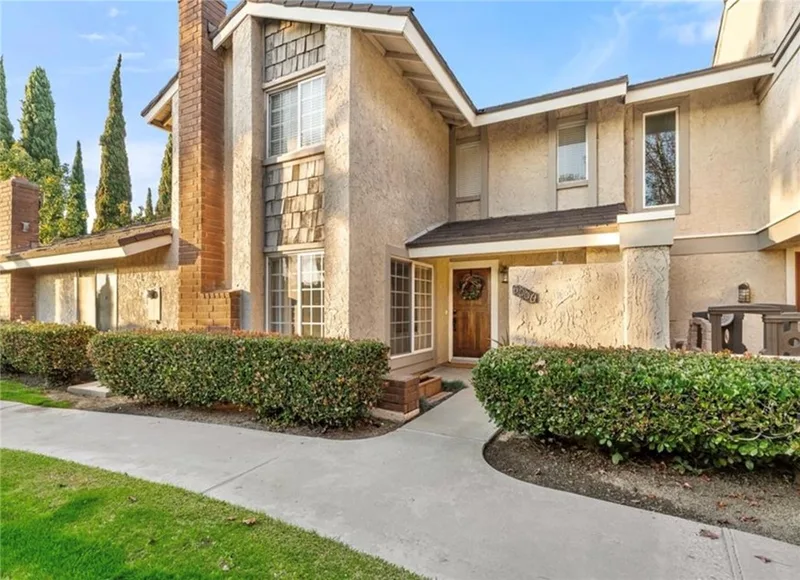 5006 Hampton Court, Westminster, CA 92683