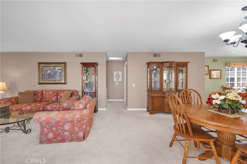 5071 Hampton Court, Westminster CA 92683 - photo 4