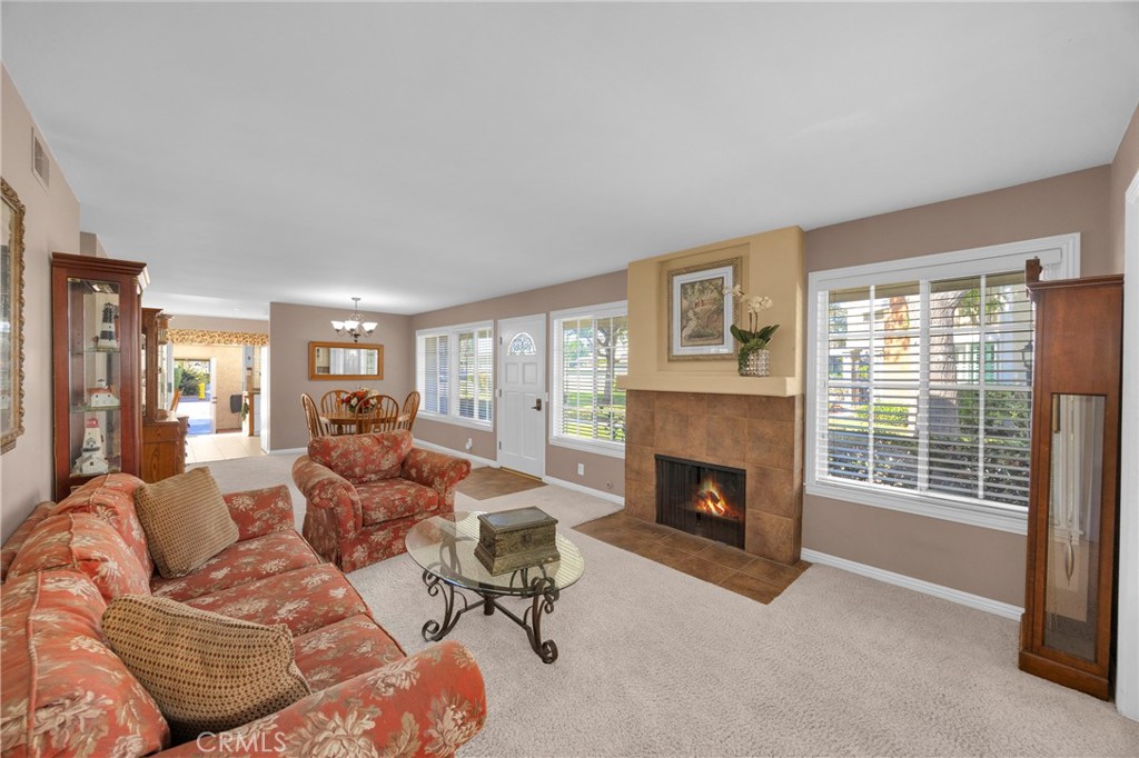 5071 Hampton Court, Westminster CA 92683 - photo 9
