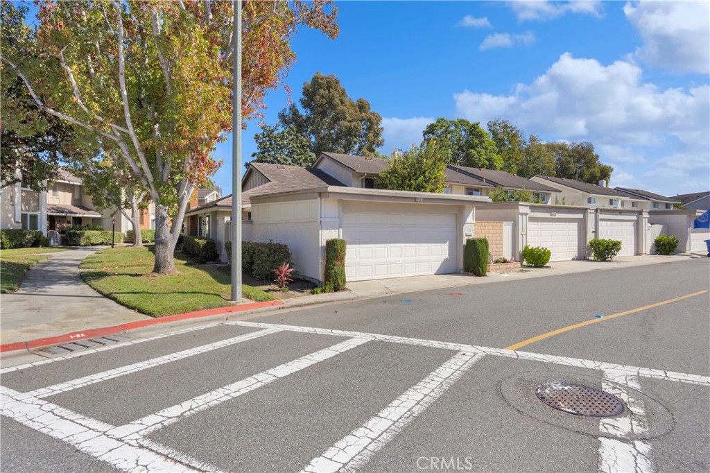 5071 Hampton Court, Westminster CA 92683 - photo 33