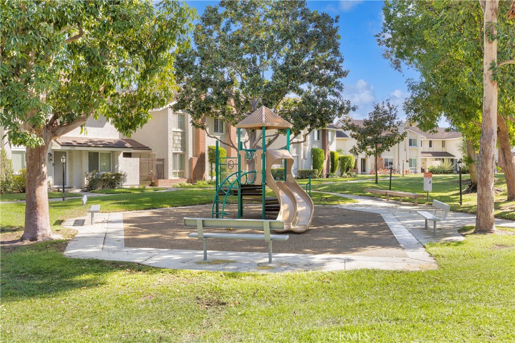 5071 Hampton Court, Westminster CA 92683 - photo 38