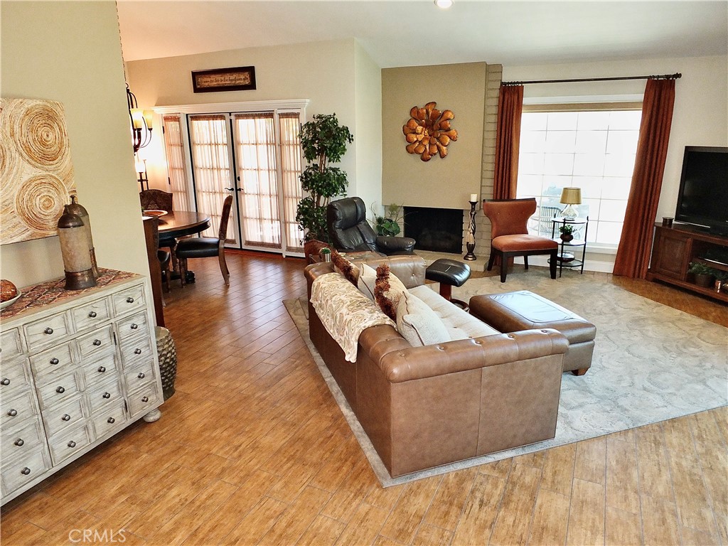 5102 Blackpool, Westminster CA 92683 - photo 6
