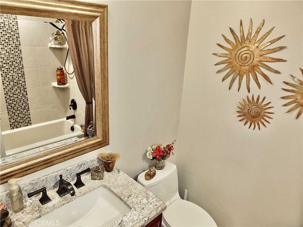 5102 Blackpool, Westminster CA 92683 - photo 11