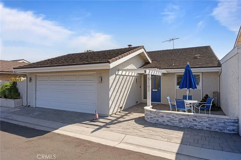 5102 Piccadilly Circle, Westminster, CA 92683