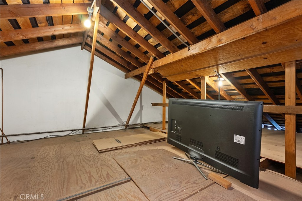 And more storage above the garage - 5112 Kingscross, Westminster CA 92683 - photo 23