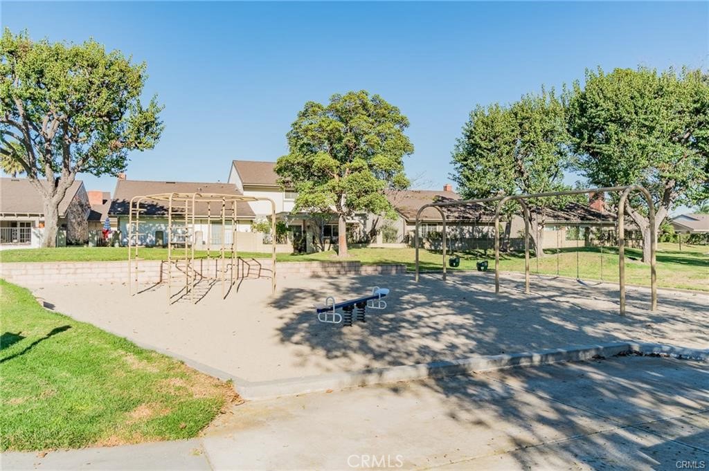 One of 3 kids playgrounds - 5112 Kingscross, Westminster CA 92683 - photo 48