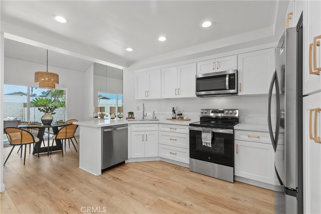 5171 Blackpool Road, Westminster CA 92683 - photo 23