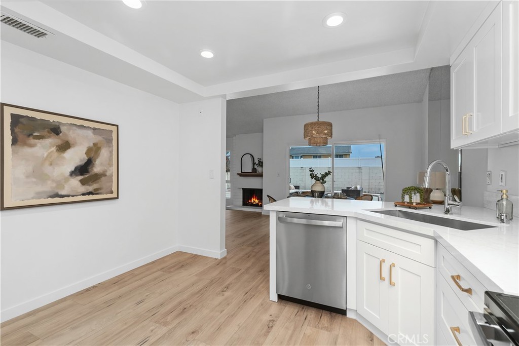 5171 Blackpool Road, Westminster CA 92683 - photo 25