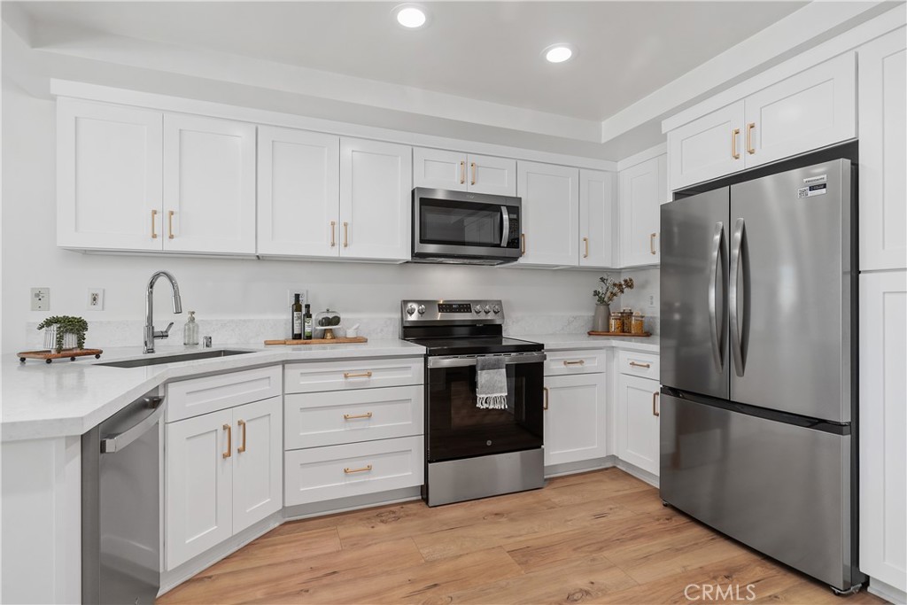 5171 Blackpool Road, Westminster CA 92683 - photo 27