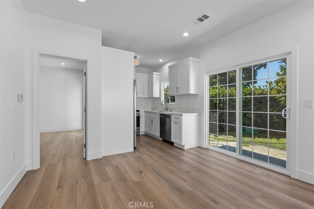 5224 Auburn Cir, Westminster CA 92683 - photo 2