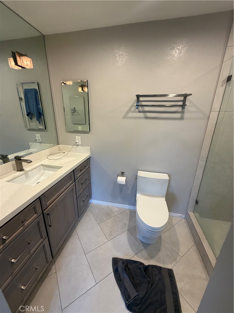 Primary Bath - 5235 Saint George Rd, Westminster CA 92683 - photo 7