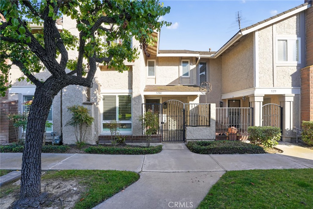 5281 Victoria, Westminster CA 92683 - photo 1