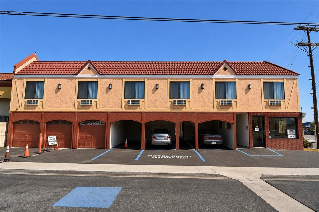 5921 WESTMINSTER BLVD, Westminster CA 92683 - photo 8