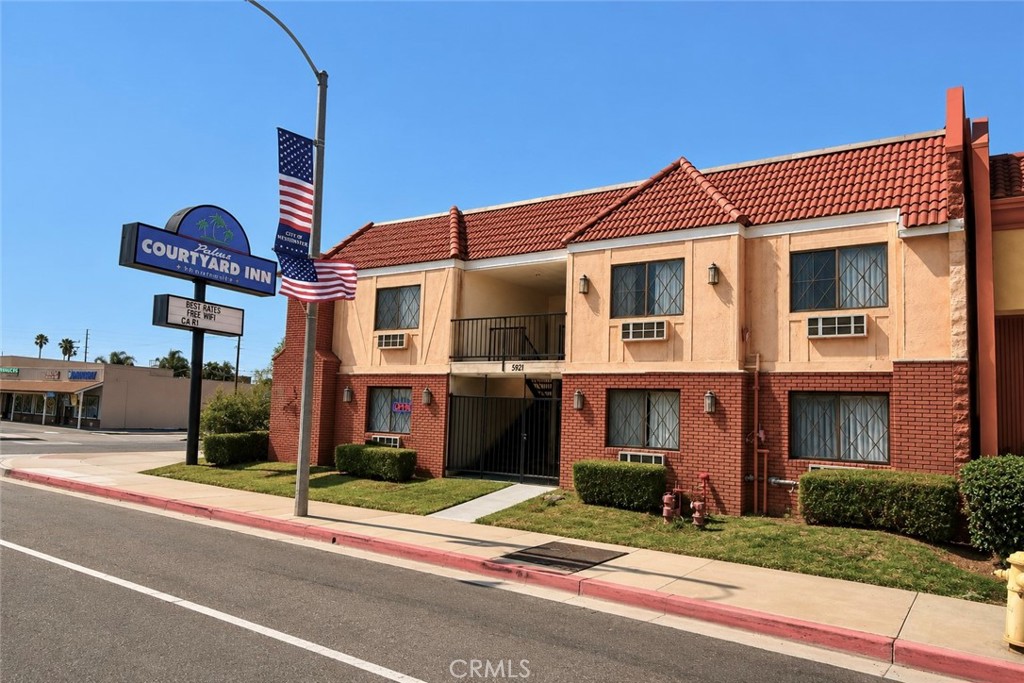 5921 WESTMINSTER BLVD, Westminster CA 92683 - photo 12