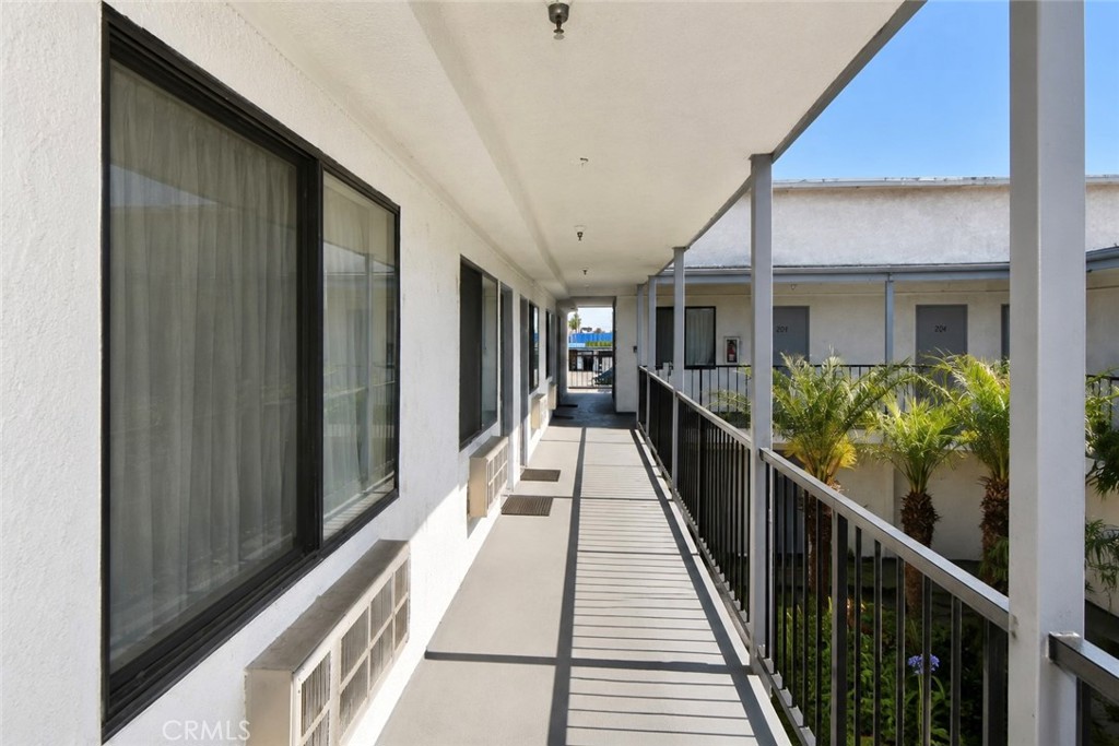 5921 WESTMINSTER BLVD, Westminster CA 92683 - photo 16