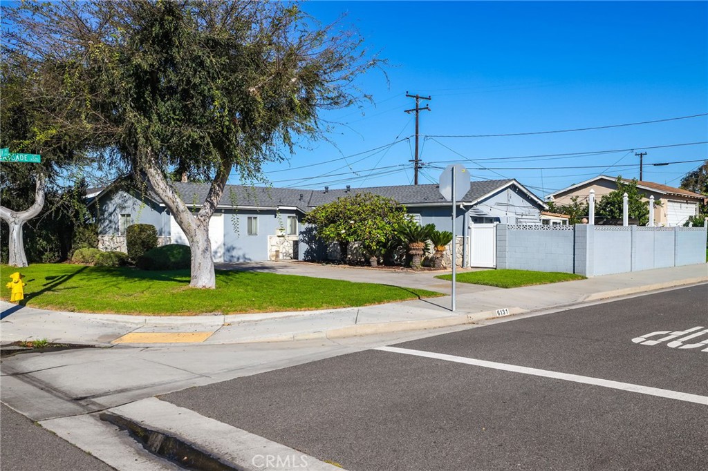 6131 Chinook, Westminster CA 92683 - photo 2