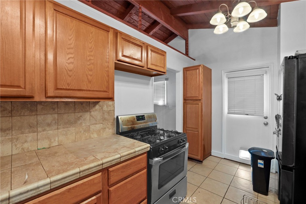 6131 Chinook, Westminster CA 92683 - photo 16