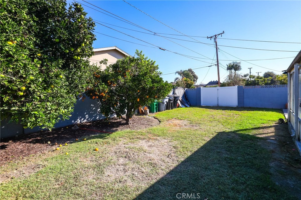 6131 Chinook, Westminster CA 92683 - photo 34