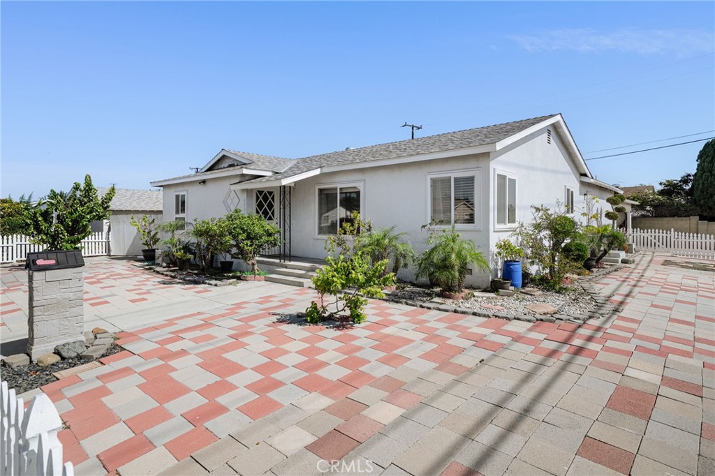 6221 Choctaw Drive, Westminster CA 92683 - photo 2