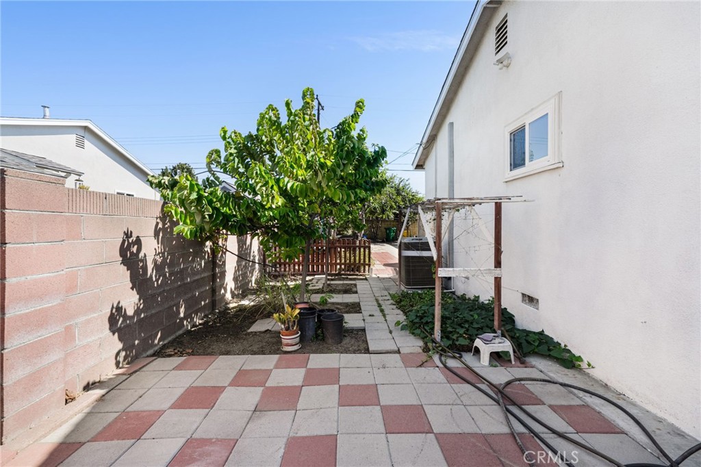 6221 Choctaw Drive, Westminster CA 92683 - photo 22