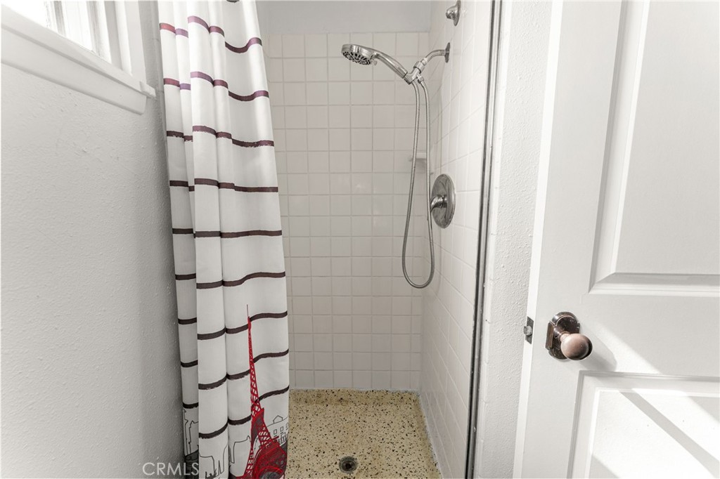 6332 Cherokee, Westminster CA 92683 - photo 19